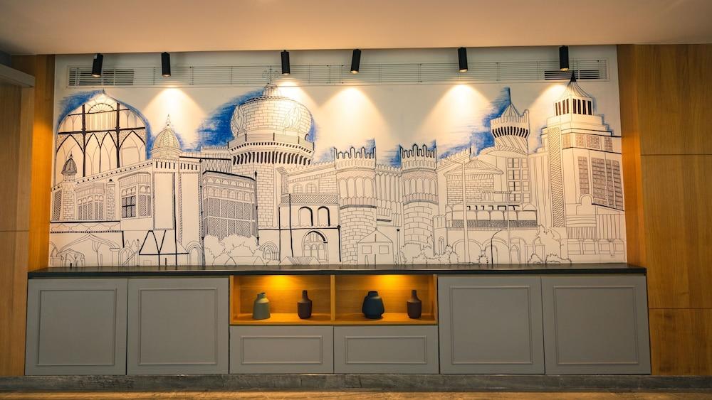 Holiday Inn Express Bengaluru Whitefield Itpl By Ihg Exterior photo
