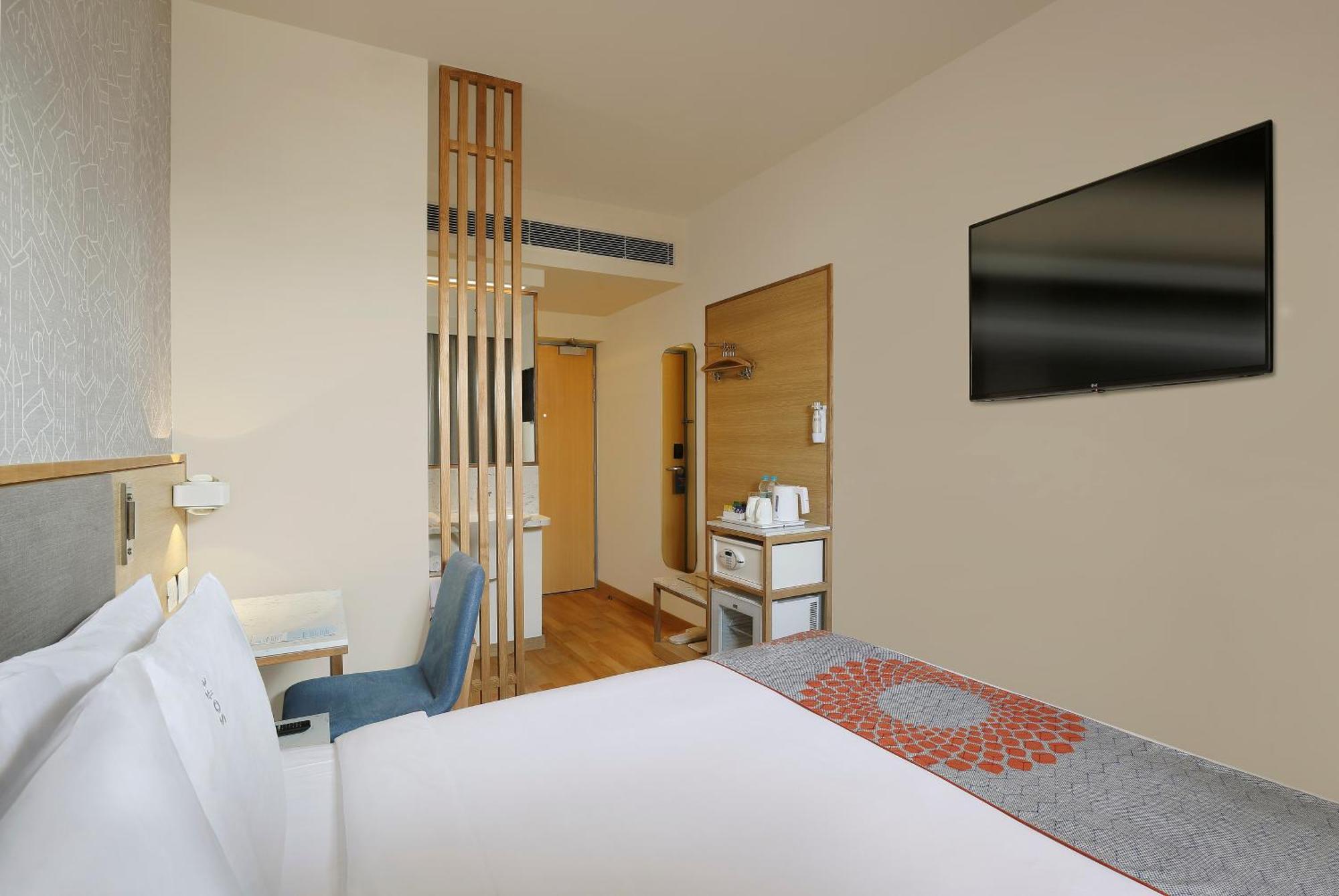 Holiday Inn Express Bengaluru Whitefield Itpl By Ihg Exterior photo