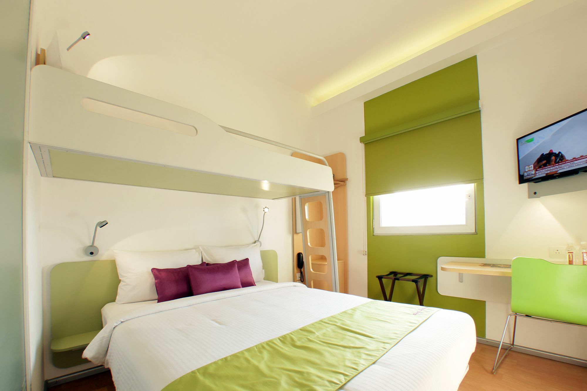 Holiday Inn Express Bengaluru Whitefield Itpl By Ihg Exterior photo