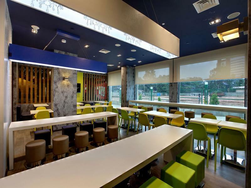 Holiday Inn Express Bengaluru Whitefield Itpl By Ihg Exterior photo