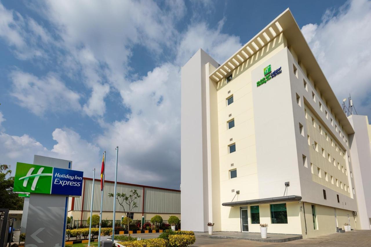 Holiday Inn Express Bengaluru Whitefield Itpl By Ihg Exterior photo